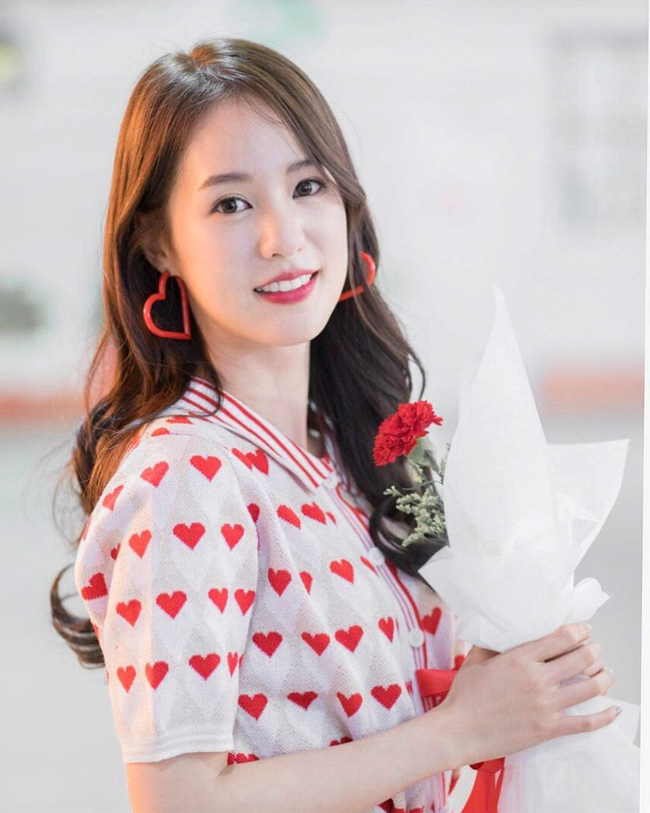 Nửa cuối năm 2018 này, 4 cung Hoàng đạo sau chẳng cần phải lo nghĩ gì nữa vì may mắn sẽ lũ lượt kéo đến, làm gì cũng thành công