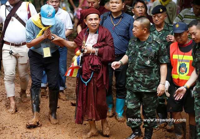 truyền thuyết, nàng công chúa hang Tham Luang, lời tiên tri, 