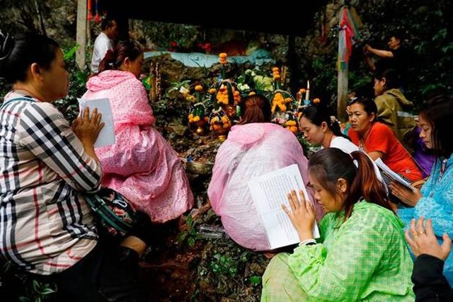 truyền thuyết, nàng công chúa hang Tham Luang, lời tiên tri, 
